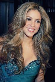 Weitere ideen zu shakira, kurzhaarschnitt naturlocken, kurzes partykleid. Shakira Pictures Facts Info 170 Photos Oniemaru Shakira Hair Beauty Hair Beauty