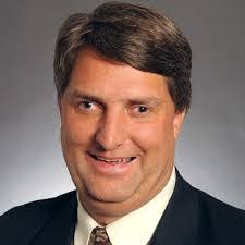 Byron Knutson's Instagram, Twitter & Facebook