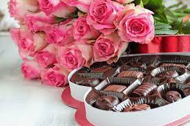 Valentine's day flowers & gift delivery. Valentine S Day Flowers And Candy Farmers Fresh Market