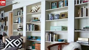 Add some excitement to your bookshelves with these decorating ideas for spaces of every style and size. Bookcase Decorating Ideas Living Room