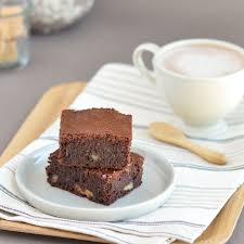Recette De Brownie Au Chocolat Regilait Recette Recette Brownies Brownies Cetoniques Brownie Chocolat