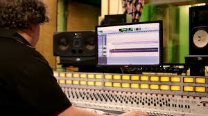 San francisco conservatory of music offers 2 music technology degree programs. Music Production Audio Engineering Programs