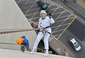 This 101 Year Old Woman Has Just Broken An Abseiling...