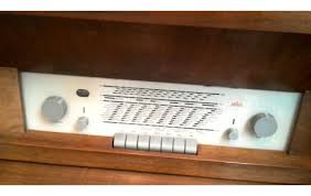 Ancien poste radio/cassette siemens rm 722, spatial stéréo, transistor vintage. Achat Poste Radio Vintage Braun Palissandre Occasion Sint Niklaas Troc Com