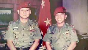 Prabowo menyampaikan demikian setelah membeberkan pencapaian partai gerindra pada hasil pemilihan umum atau pemilu 2019 yang memperoleh peningkatan signifikan. Unggah Foto Lawas Bersama Herindra Netizen Kesemsem Prabowo Subianto Ganteng