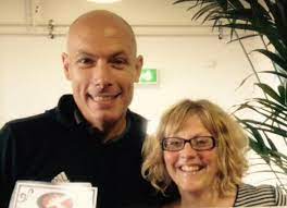 Howard melton webb, mbe (born 14 july 1971) is an english former professional football referee who lewis holtby tackles referee howard webb after the premier league official decided to get. Ex Football Ref Howard Webb Blows Final Whistle On His Marriage And Books Dates With German Official