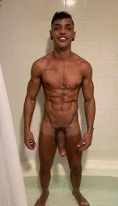 os-melhores-nudes-dos-novinhos-da-pica-grande-e-grossa (39) » BANANAS  FAMOSAS