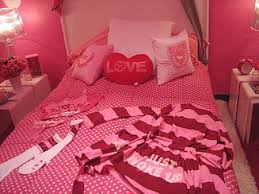 خلي غرف نومك مثيرة لزوجك , افكار رومانسية لغرفة النوم بالصور - المرأة  العصرية