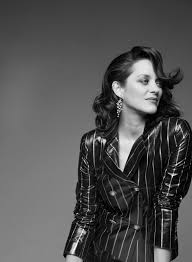 Last tuesday, december 12, the one planet summit took place in paris and marion cotillard was one of the invited speakers. Marion Cotillard Collaborates With Chopard On An Ethical Sustainable Capsule Collection