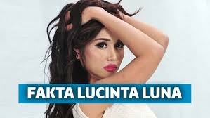 Biodata Lucinta Luna Dari Jenis Kelamin Sampai Lagunya Syuting clip bobo dimana wajah asli lucinta luna malah terbongkar. biodata lucinta luna dari jenis