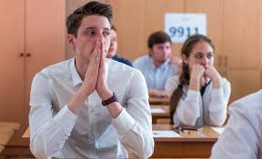 «мы уже пять лет боремся за отмену огэ и егэ, так как подготовка к этим экзаменам и глубокие системные знания по предмету — это, увы, совершенно разные вещи», — отметила уполномоченный по правам ребенка в республике. Dlya Ne Postupayushih V Vuzy Shkolnikov V 2021 Godu Otmenyat Ege Novosti Nizhnego Tagila I Sverdlovskoj Oblasti Agentstvo Novostej Mezhdu Strok