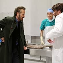 I due si conoscevano perché, assieme al comune amico. Rocco Schiavone Der Kommissar Und Die Alpen Staffel 1 3 Dvds Amazon De Marco Giallini Claudia Vismara Francesco Acquaroli Isabella Ragonese Massimo Reale Michele Soavi Marco Giallini Claudia Vismara Dvd Blu Ray