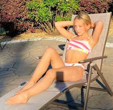 b - Random » Thread 886825181