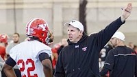 Pelini has appreciation for the comforts of home