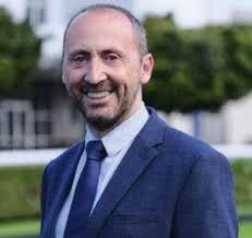 Kempton Park Racecard