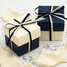 Boite A Dragees Bleu Marine Et Ivoire Par 10 Les Couleurs Du Mariage Mariage Et Reception Idees De Fiancailles Boite Dragees Boites A Gateau De Mariage