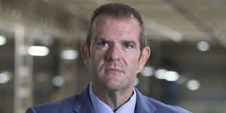 Enrique Ayuso renueva su cargo como presidente de Hefame