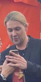 Very soon you be inside here forever 🤣🤣🤣