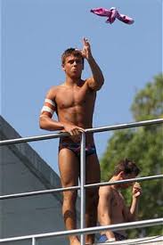 Tom daley addresses age gap with husband dustin lance black… and how to deal with haters by editors july 21, 2021 at 11:07am · 19 comments one thing i learned early on is not to care what. Daley Doubt For Youth Olympics With Arm Injury