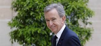 Bernard arnault kaç yaşında, nereli? Bilderbuchkarriere Vom Ingenieur Zum Reichsten Europaer Der Beispiellose Werdegang Von Monsieur Arnault Nachricht Finanzen Net
