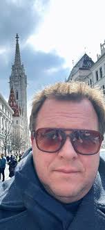 highlight thank you everyone so much that took a moment to wish me a happy  birthday. As we get older, we start to cherish people around us more and  more. I'm thankful