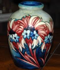 2048 x 2048 jpeg 300 кб. Moorcroft Vase Pattern Identification Antiques Board