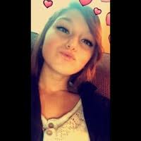 Alexis Riedel's Instagram, Twitter & Facebook