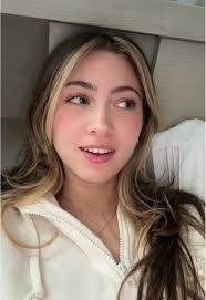 Nichole Baldwin's Instagram, Twitter & Facebook