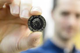 Gordon Summers Chief Engraver Royal Mint Editorial Stock Photo