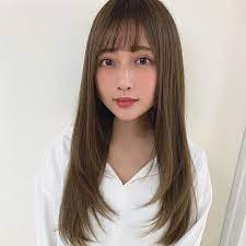 美容師 小顔カット 前髪 井上紗矢香 afloatさんはinstagramを利用しています ロングレイヤースタイル シュガーベージュで透明感カラー 大人可愛いヘアスタイルは 大得意です 是非一度ご相談ください 髪がまとまら 小顔