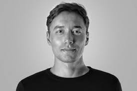 Thomas Mori's Instagram, Twitter & Facebook