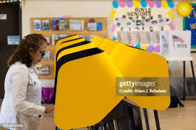 272 Allen Boyle Stock Photos, High-Res Pictures, and Images