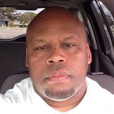 Adrian Gutter (adriand42)