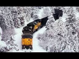 Trains Plowing Through Snowy Railway Tracks Train Pictures Train Train Tracks