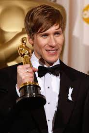 Dustin lance black and tom daley have been together since 2013. Dustin Lance Black Signs With Wme Deadline