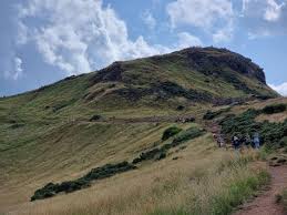 View of arthur's seat from calton hill Arrest After Woman Plunges To Her Death At Beauty Spot Arthur S Seat Evening Standard