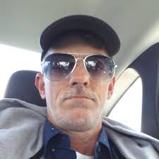 Adding a similar pic so I can give context or understanding to best view  and be entertained. Personally I think i depends one one's eyesight or lack  there of. Click the pic