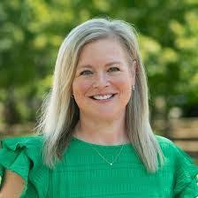 Ellen Saltzman's Instagram, Twitter & Facebook