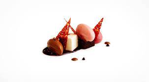 Le Bernardin Restaurant In Nyc Whenever You Re In The Big Apple Stop By Le Bernardin For The Best Dinner You Ve Never Had Y Plated Desserts Food Amazing Food