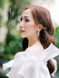 Thank you Bride and Breakfast! ✨ This could have not been possible without  our dear friends who is also our wedding photographer, Vital Image Photo!  They made sure that I was comfortable