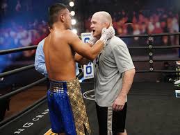 Eumir el valiente marcial vs andrew whitfield highlights. Photos Eumir Marcial Goes Pro Wins Decision Over Whitfield Boxing News
