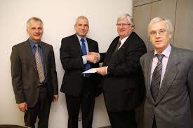 Bic (bank identifier code) und bankleitzahl (blz) von liga bank mit sitz in 86038 augsburg nachschlagen. Liga Bank Fordert Projekte Der Katholischen Universitat Mit 10 000 Euro Katholische Universitat Eichstatt Ingolstadt