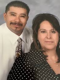 Hi! Would like to know what arm band professional players use? Are there  any badminton arm bands that can measure your swings/smashes/etc? I saw a  lot of players wearing like Kunlavut, Jojo,