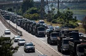 O objetivo da categoria, principalmente, é protestar contra o aumento do preços do diesel. Por Caminhoneiros Governo Pode Cortar Beneficio Para Pessoas Com Deficiencia