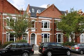 Find or offer property classifieds in fulham, london. Inside A Fornacelli Style Lion House In Fulham