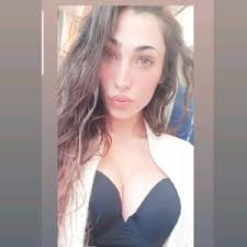 María granada (@unicorniorosa1997)