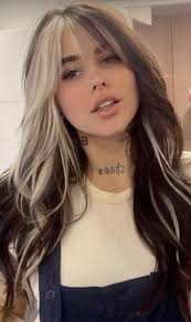 Emma Collette (pineapplepolice)