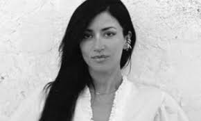 Si deseas es pasar momentos agradables escuchando buena musica, este es. Luto Irmao Da Fadista Ana Moura Morre Em Despiste De Moto Dioguinho Blog