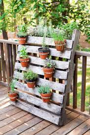 21 Spectacular Recycled Wood Pallet Garden Ideas To Diy