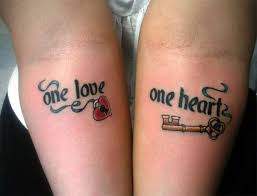 15 Cute Boyfriend And Girlfriend Tattoos Sheideas Matching Love Tattoos Girlfriend Tattoos Tattoos For Daughters